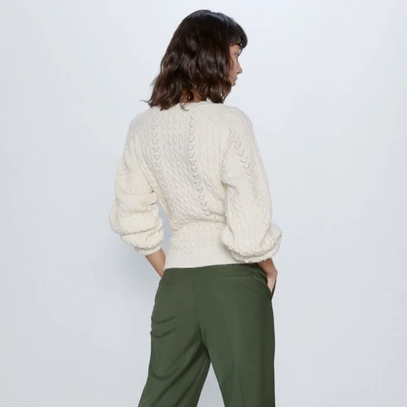 Zara Ivory Cable Knit Sweater - Picture 3 of 9